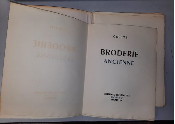 Broderie ancienne - Colette - Image 2